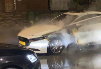 اللد: احتراق مركبة منتصف الليلة 